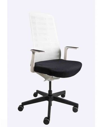 Крісло INTERSTUHL PURE PU213 WHITE 2