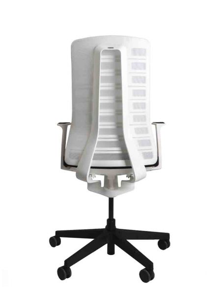 Крісло INTERSTUHL PURE PU213 WHITE