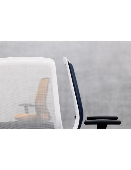 Крісло INTERSTUHL EVERY EV256 для оператора