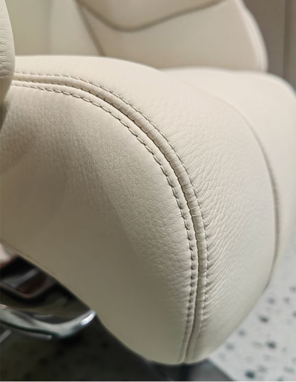 Крісло KRESLALUX ROWAN IVORY для...