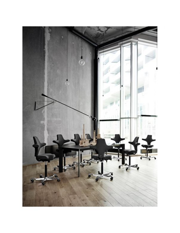 Крісло HAG CAPISCO 8106 BLACK...