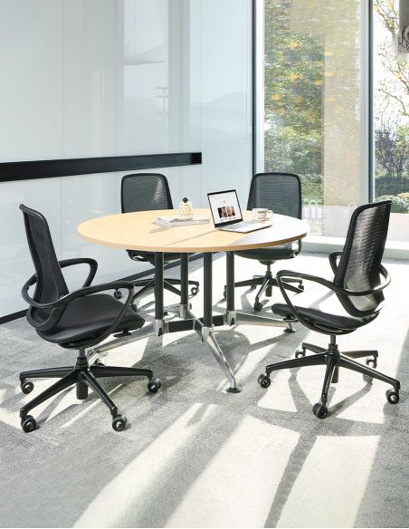 Конференц-крісло KRESLALUX HIME HM02B