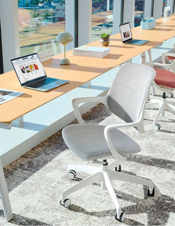 Крісло KRESLALUX NIRO-D02 WHITE, для...