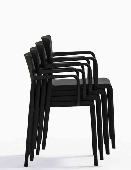Стілець PEDRALI VOLT 675 Чорний