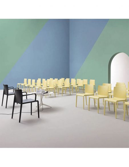 Стілець PEDRALI VOLT 670 Білий