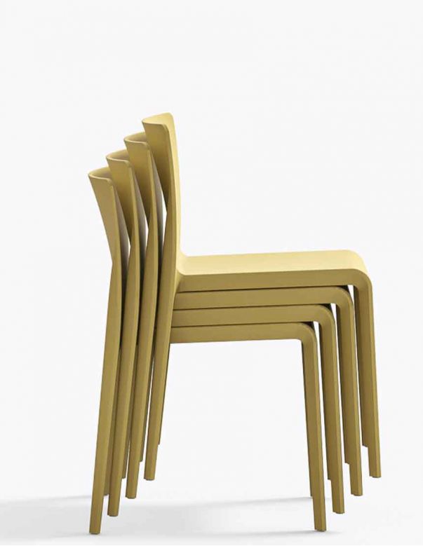 Стілець PEDRALI VOLT 670 Жовтий