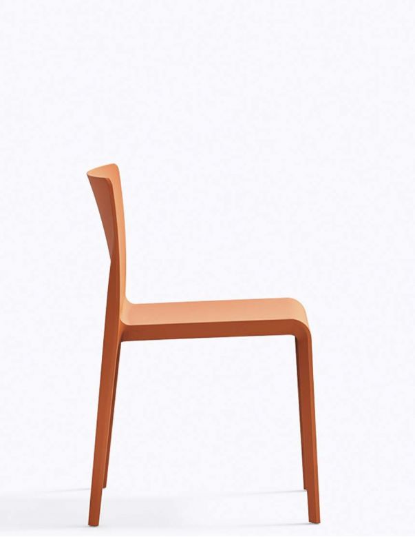 Стілець PEDRALI VOLT 670 Помаранчевий