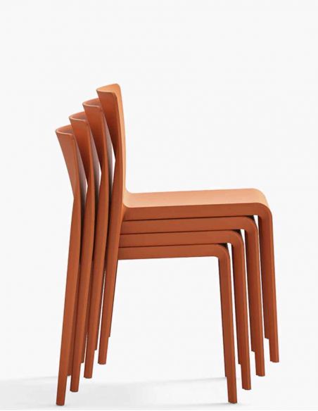 Стілець PEDRALI VOLT 670 Помаранчевий