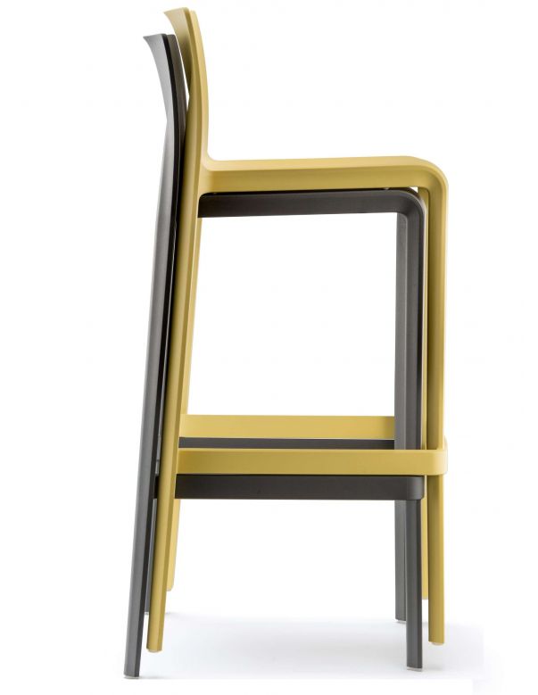 Стілець Барний PEDRALI VOLT 678...