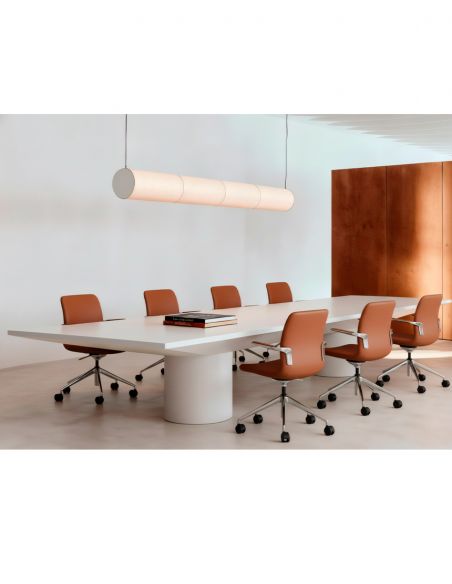 Конференц-крісло KRESLALUX MILA (FK015-B11) ORANGE, шкіряне