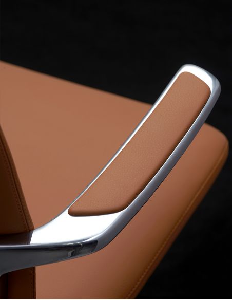 Конференц-крісло KRESLALUX MILA (FK015-B11) ORANGE, шкіряне