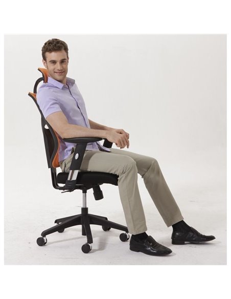 Крісло EXPERT Star Euro для керівника, ергономічне, колір чорний