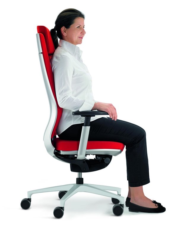 Крісло KLOBER MOTEO STYLE для керівника преміум класу