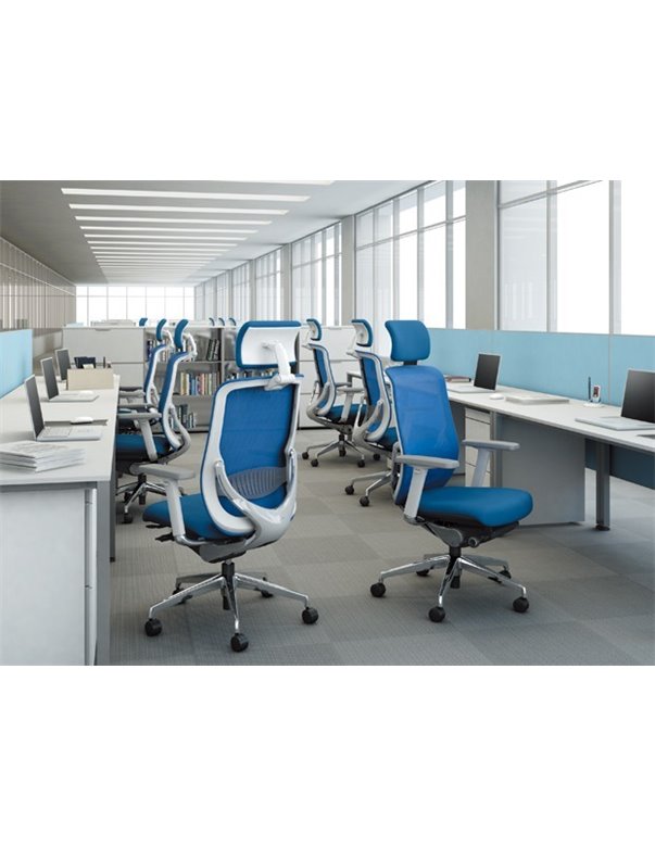 Крісло Okamura Zephyr Light ергономічне для персоналу c підголовником