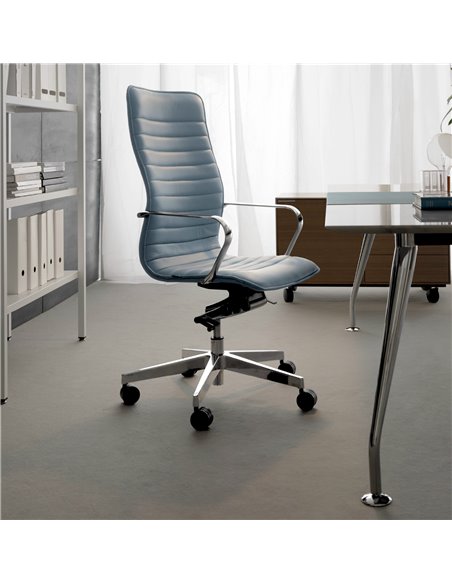 Крісло QUINTI SEDUTE ICE для керівника, шкіряне