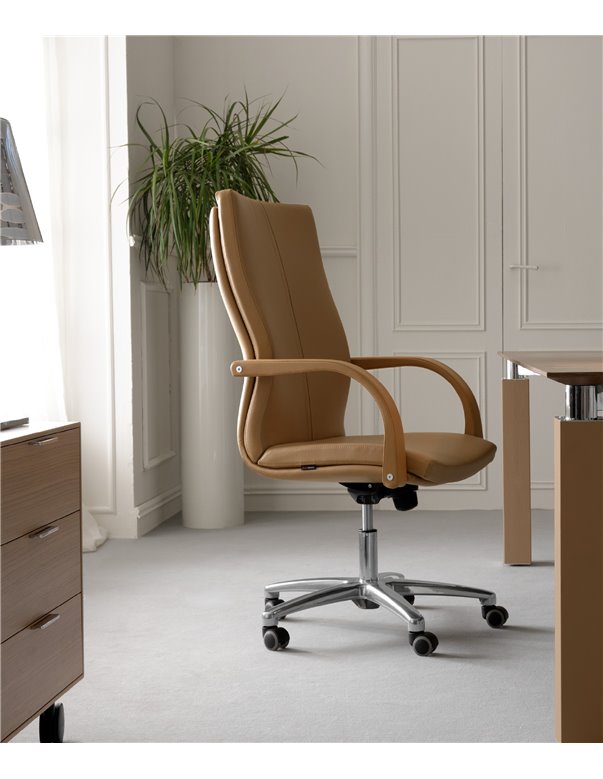 Крісло QUINTI SEDUTE AURORA для керівника, шкіряне