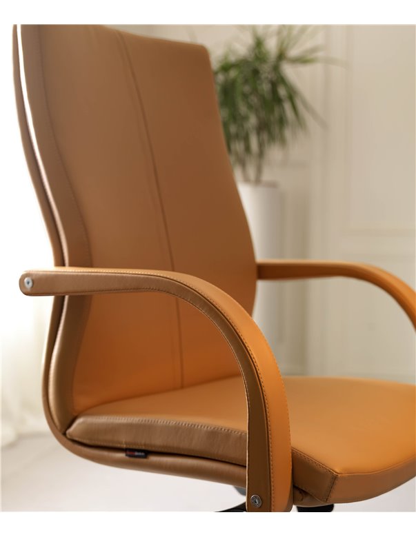 Крісло QUINTI SEDUTE AURORA для керівника, шкіряне