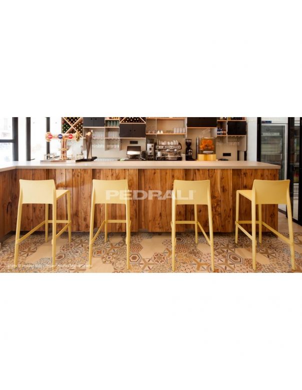 Стілець Барний PEDRALI VOLT 678 Жовтий