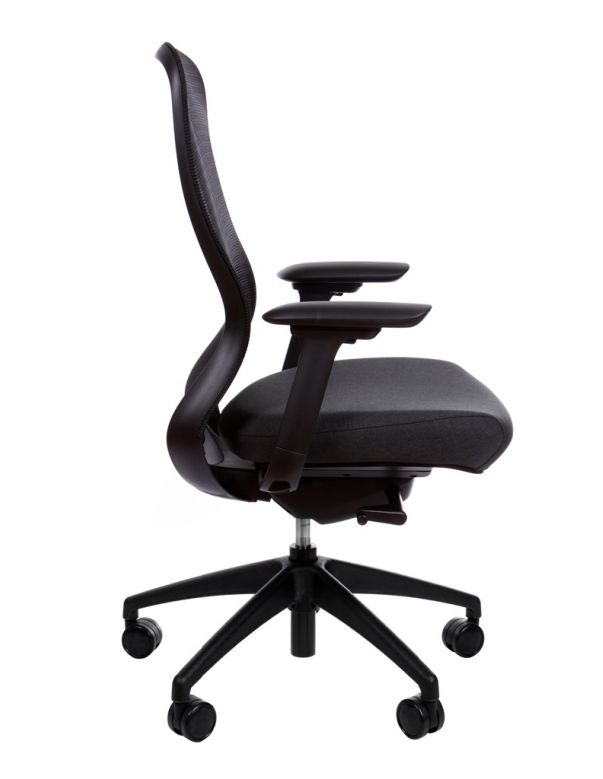 Крісло KRISLALUX IN-POINT (BLACK + M60999), ергономічне, чорне