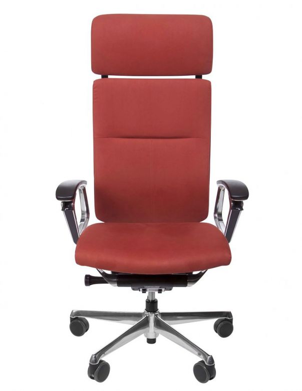 Крісло Okamura Duke для керівника...