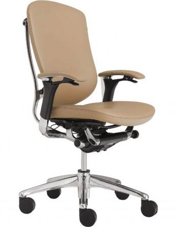 Крісло Okamura Contessa для керівника шкіряне стандартне