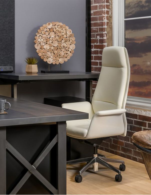 Крісло керівника A1612, шкіряне,...