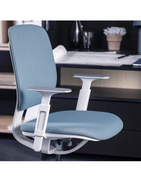 Крісло KLOBER LIM PADDED, P990, світло-сірий пластик