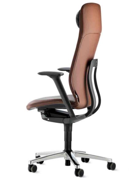 Крісло керівника WILKHAHN AT 187/9 BLACK, тканинне