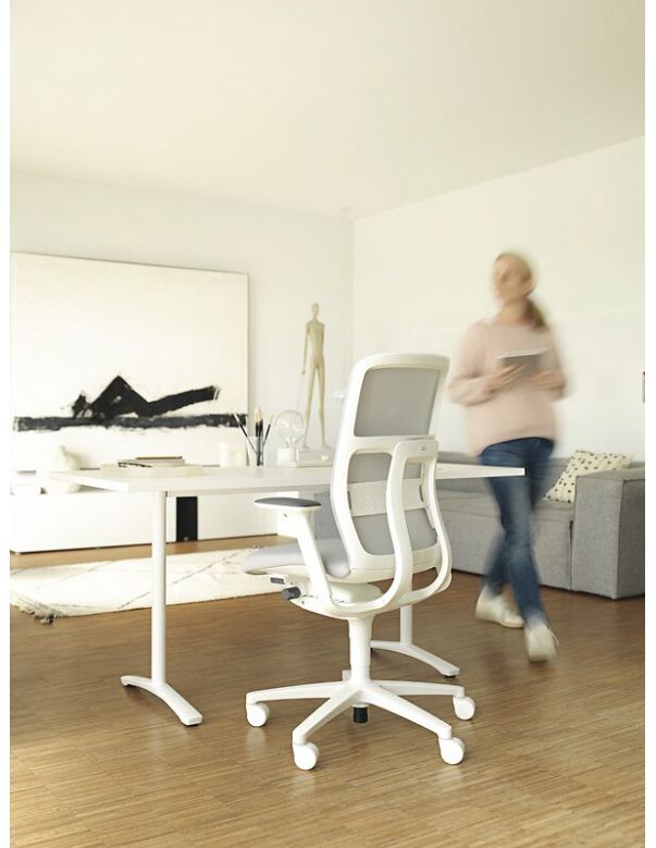 Крісло WILKHAHN AT MESH 187/71 WHITE