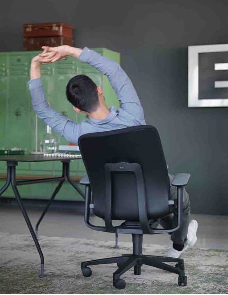 Крісло WILKHAHN AT MESH 187/71 BLACK