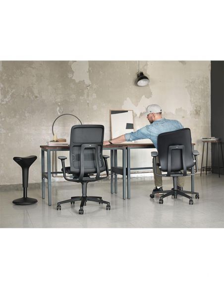 Крісло WILKHAHN AT MESH 187/71 BLACK