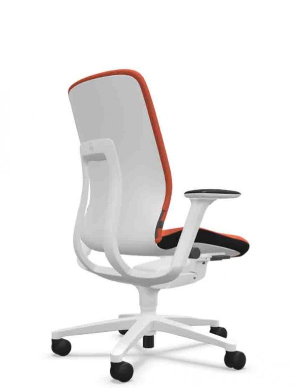 Крісло WILKHAHN AT 187/7 WHITE, тканинне